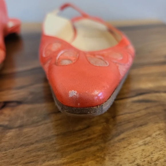 Christian Louboutin Coral Lace Slingback Flats - Picture 4 of 14